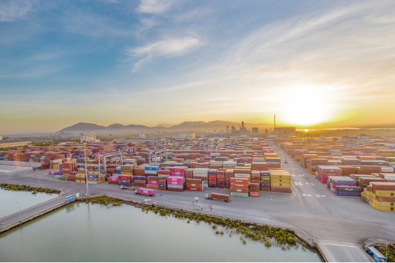 智能物流新篇章：：：集装箱海运专线怎样重塑内贸名堂